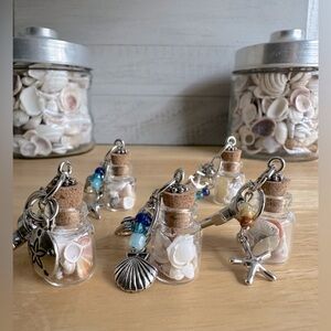 Set 1 - 5 Mini Glass Jars w/Shells Bag Purse Backpack Tag Charm - Handmade